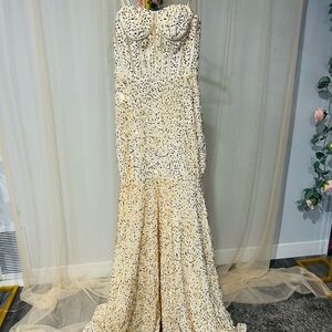 Elegant Cream and Gold Speckled Prom Dress
